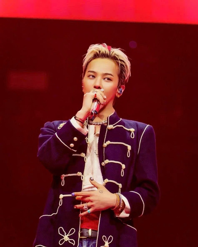 G-Dragon xin lỗi v&igrave; diện trang phục mang &yacute; nghĩa ph&acirc;n biệt chủng tộc - Ảnh 3.