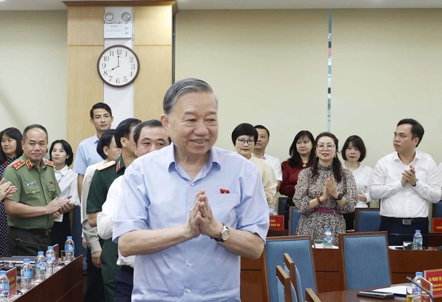 Chậm cải tạo chung cư cũ, H&agrave; Nội sẽ bỏ lỡ cơ hội t&aacute;i thiết đ&ocirc; thị- Ảnh 1.