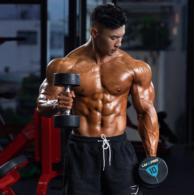 Tăng c&acirc;n hiệu quả: Gần 50 kg, ch&agrave;ng trai đoạt hơn 15 huy chương v&agrave;ng thể h&igrave;nh- Ảnh 3.