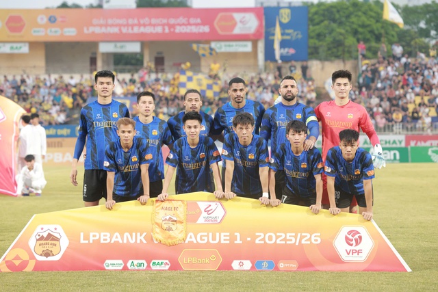 S&aacute;ng cửa trụ hạng, HAGL dễ đ&aacute; V-League bằng đội h&igrave;nh trẻ nhất lịch sử- Ảnh 2.