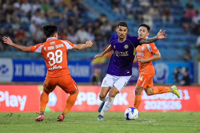 Kh&ocirc;ng phải trụ hạng, cuộc đấu tr&iacute; n&agrave;o hấp dẫn hơn cả đua v&ocirc; địch V-League?- Ảnh 1.