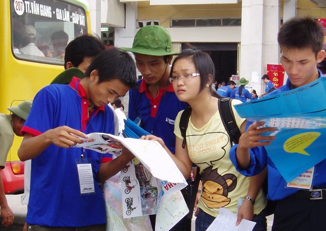 Người 'nhạc trưởng' 11 năm c&ugrave;ng sĩ tử vượt 'vũ m&ocirc;n' - Ảnh 5.