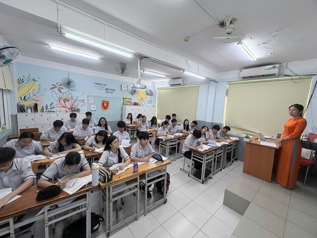 Đừng để điều chỉnh nguyện vọng lớp 10 TP.HCM từ chọn tr&uacute;ng th&agrave;nh trượt - Ảnh 1.