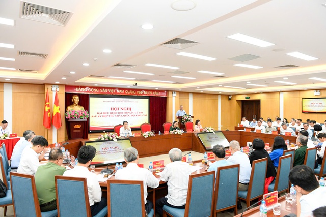 Tổng B&iacute; thư, Chủ tịch nước: Thiếu trường n&ecirc;n sinh ra thi cử để loại học sinh - Ảnh 2.