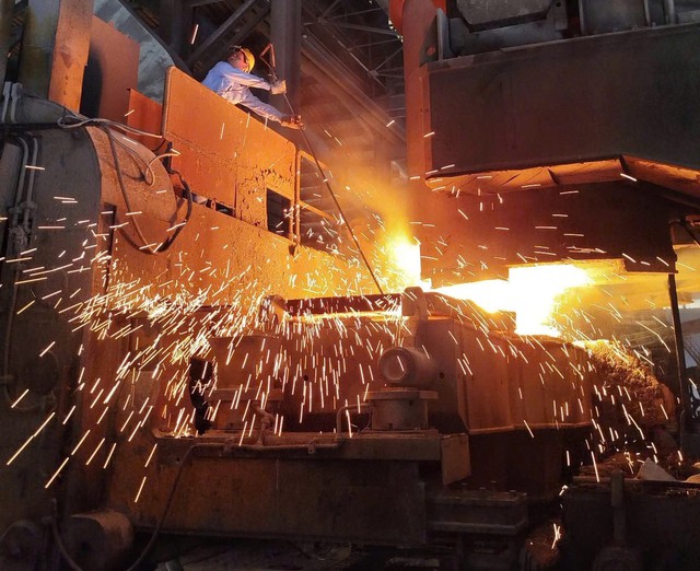 Th&eacute;p Miền Nam hiện diện trong c&aacute;c c&ocirc;ng tr&igrave;nh quy m&ocirc; lớn - Ảnh 1.
