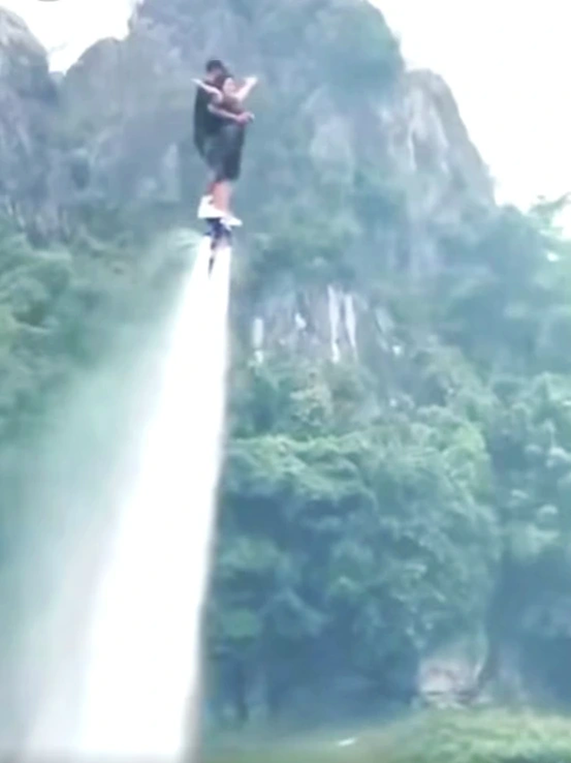Hồ n&uacute;i Lớ chưa được ph&eacute;p biểu diễn flyboard- Ảnh 1.