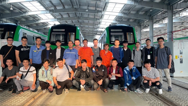 Bộ GD-ĐT y&ecirc;u cầu điểm s&agrave;n của c&aacute;c ng&agrave;nh học đường sắt l&agrave; 18/30- Ảnh 1.