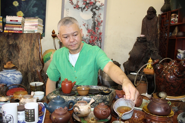 Tuyệt kỹ h&agrave;n gắn gốm bằng v&agrave;ng r&ograve;ng - Ảnh 1.