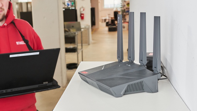 Những dấu hiệu cho thấy đ&atilde; đến l&uacute;c cần thay router Wi-Fi - Ảnh 2.