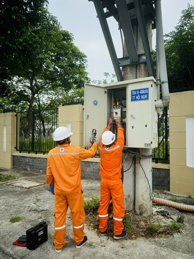 D&ograve;ng điện nối nhịp bờ vui - Ảnh 1.