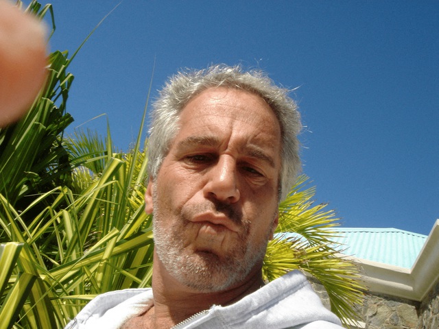 Mỹ c&ocirc;ng bố thư tuyệt mệnh của tỉ ph&uacute; Jeffrey Epstein - Ảnh 1.