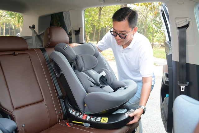 Trường hợp nào không cần dùng ghế trẻ em trên ô tô từ ngày 1.7? - Ảnh 1. Trường hợp nào không cần dùng ghế trẻ em trên ô tô từ ngày 1.7? - Ảnh 1.
