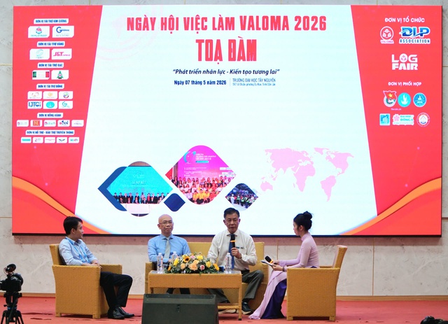 Kiến tạo cho sinh vi&ecirc;n về ng&agrave;nh logistics ngh&igrave;n tỉ - Ảnh 2.