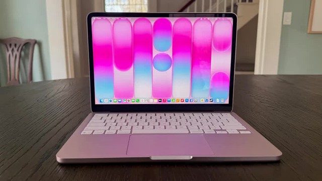 Apple sắp khai tử MacBook Neo gi&aacute; 599 USD d&ugrave; b&aacute;n rất chạy - Ảnh 1.