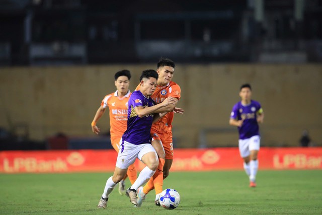 Lịch thi đấu, trực tiếp V-League rất hay h&ocirc;m nay: Thanh H&oacute;a quyết chiến H&agrave; Nội, Ninh B&igrave;nh l&ecirc;n tốp 3 nếu&hellip;- Ảnh 4.