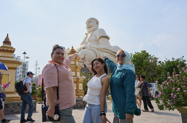 Đoàn khách MICE ngàn người từ Indonesia mê sầu riêng, thích trải nghiệm miền Tây- Ảnh 1.