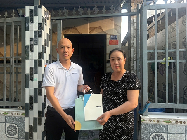 C&ocirc;ng ty cổ phần Tasco tiếp tục bảo trợ 3 trẻ mồ c&ocirc;i do Covid-19- Ảnh 2.