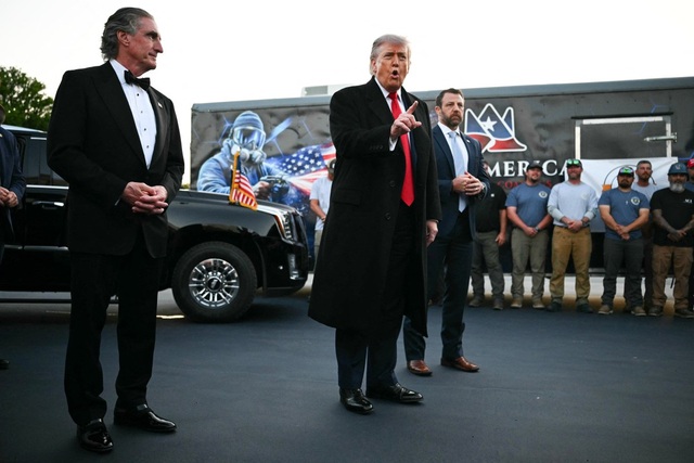 &Ocirc;ng Trump n&oacute;i sẽ kh&ocirc;ng trả tiền để xem trận đầu ti&ecirc;n của Mỹ tại World Cup - Ảnh 1.