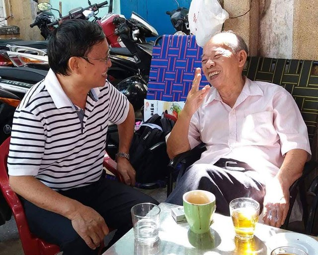 Thi sĩ Phạm Thi&ecirc;n Thư 'mang bụi đỏ đi rồi' để tiếc thương cho người ở lại- Ảnh 4.