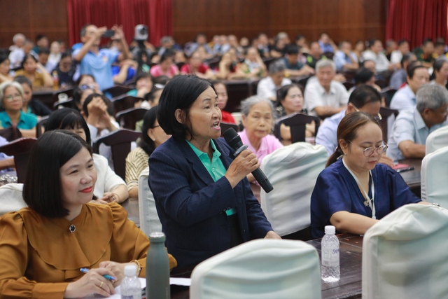 Thứ trưởng Bộ C&ocirc;ng an L&ecirc; Quốc H&ugrave;ng: Siết chặt thực phẩm bẩn để bảo vệ người d&acirc;n- Ảnh 3.