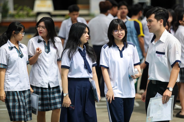 L&agrave;m phần reading trong đề thi tiếng Anh tốt nghiệp THPT thế n&agrave;o để hiệu quả? - Ảnh 1.