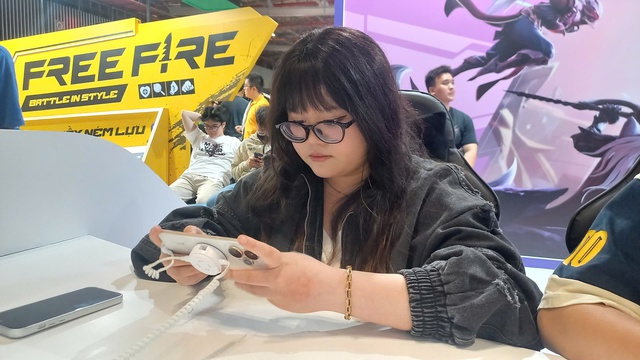 H&agrave;ng ngh&igrave;n bạn trẻ th&iacute;ch th&uacute; check-in ng&agrave;y hội game lớn nhất Việt Nam  - Ảnh 4.