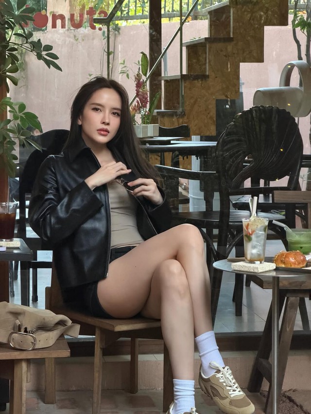 Cá tính hơn với áo khoác da trong những bản phối thời trang đường phố - Ảnh 10.