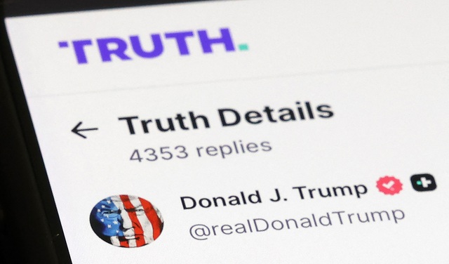 C&ocirc;ng ty của &ocirc;ng Trump b&aacute;o lỗ 400 triệu USD - Ảnh 1.