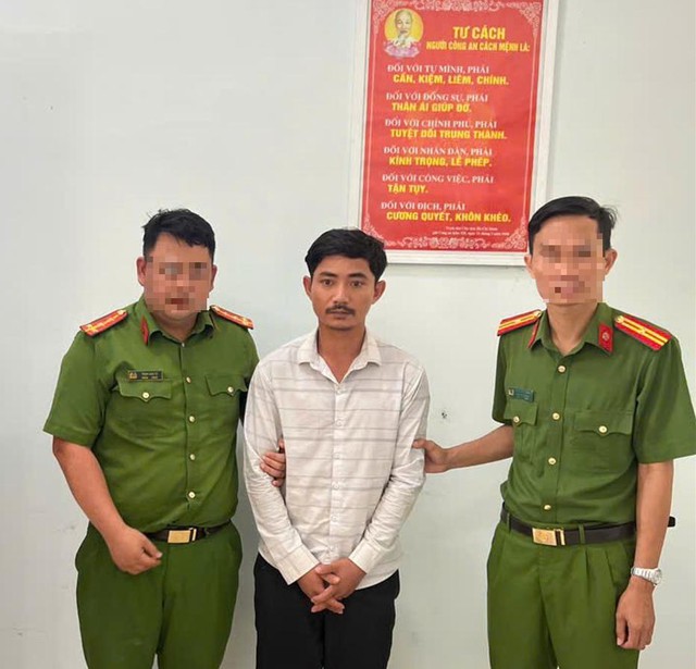 Lấy điếu c&agrave;y đ&aacute;nh v&agrave;o đầu cha sau khi được khuy&ecirc;n 'đừng lo chơi bời nữa' - Ảnh 1.