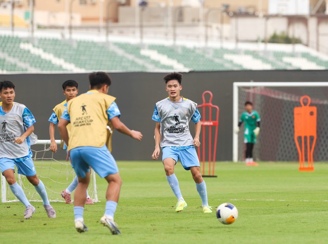 AFC dự báo cực hay trận U.17 Việt Nam đấu Hàn Quốc: ‘Cuộc chạy đua kỳ thú tranh vé tứ kết’- Ảnh 3. AFC dự báo cực hay trận U.17 Việt Nam đấu Hàn Quốc: ‘Cuộc chạy đua kỳ thú tranh vé tứ kết’- Ảnh 3.