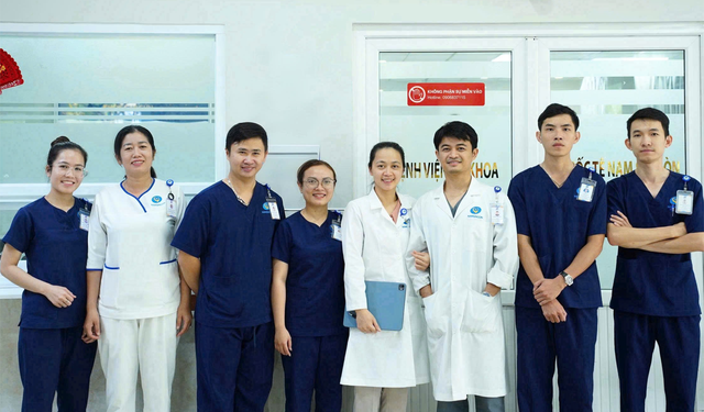 Ngộ độc thực phẩm: Kh&ocirc;ng phải l&uacute;c n&agrave;o cũng bắt đầu bằng cơn đau bụng - Ảnh 2.