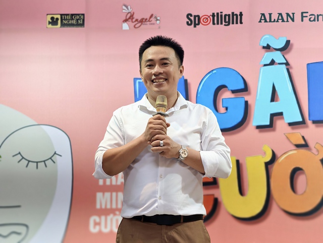 &lsquo;Ngẫm cười&rsquo; của Trần Minh Cường: Khi tiếng cười dần trở th&agrave;nh 'của hiếm&rsquo;- Ảnh 1.