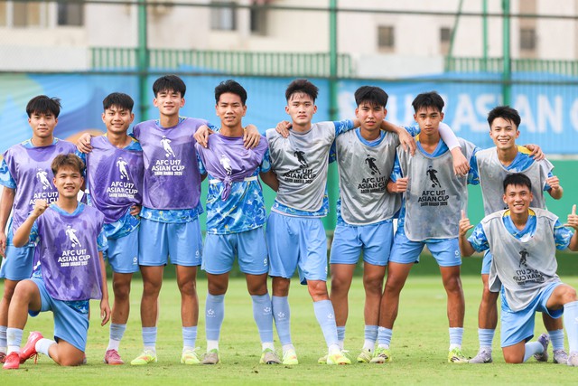 AFC dự báo cực hay trận U.17 Việt Nam đấu Hàn Quốc: ‘Cuộc chạy đua kỳ thú tranh vé tứ kết’- Ảnh 1. AFC dự báo cực hay trận U.17 Việt Nam đấu Hàn Quốc: ‘Cuộc chạy đua kỳ thú tranh vé tứ kết’- Ảnh 1.