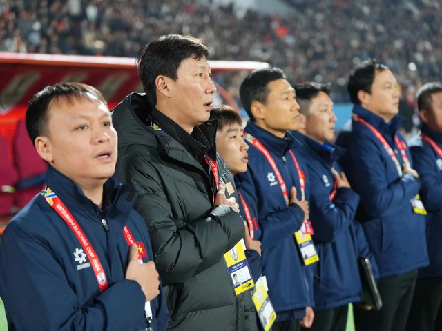 B&aacute;o H&agrave;n Quốc h&aacute;o hức khi đấu đội tuyển Việt Nam v&agrave; HLV Kim Sang-sik tại Asian Cup- Ảnh 2.