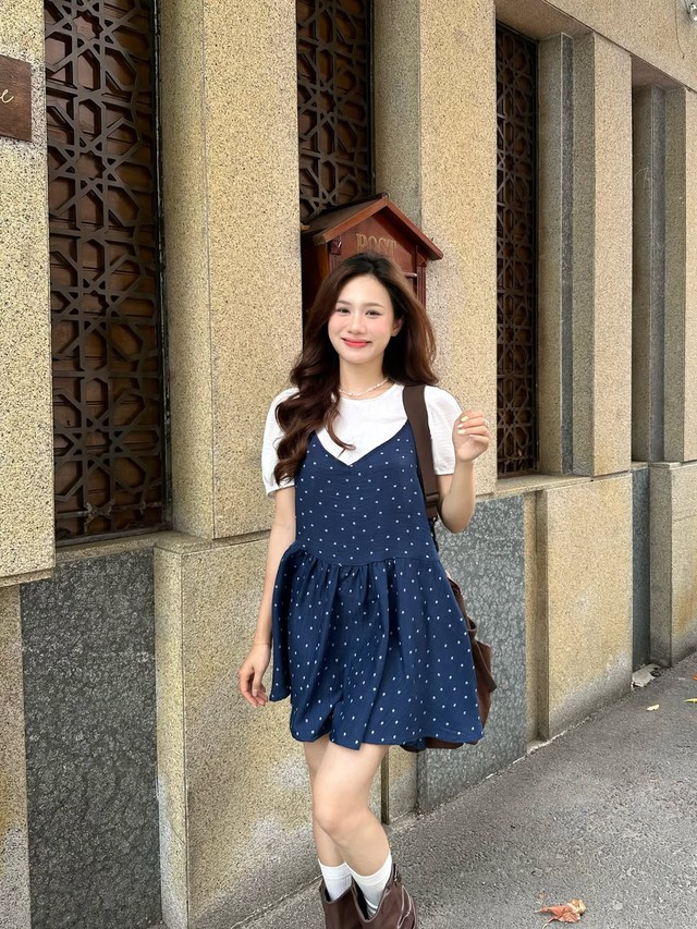 Công thức mặc sang, chuẩn gu thời thượng với tông màu xanh than- Ảnh 2. Công thức mặc sang, chuẩn gu thời thượng với tông màu xanh than- Ảnh 2.