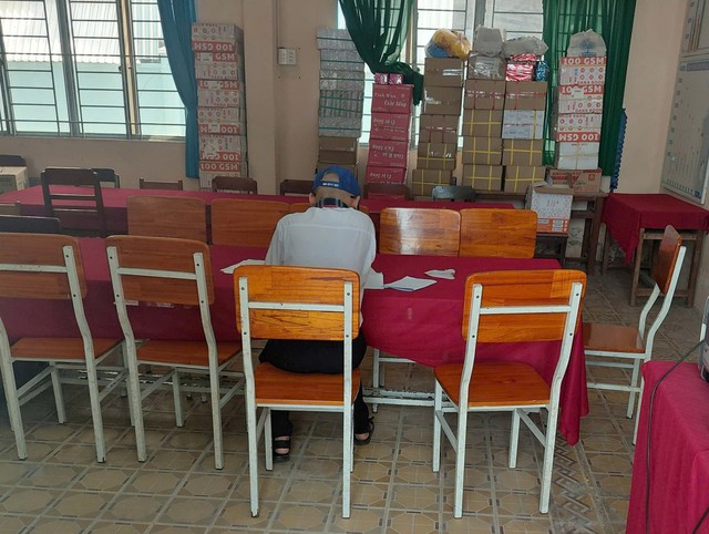 Xin giúp một học sinh nghèo trị bệnh để tiếp tục đến trường- Ảnh 2. Xin giúp một học sinh nghèo trị bệnh để tiếp tục đến trường- Ảnh 2.