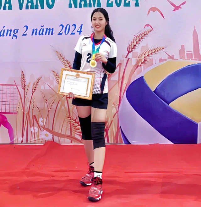Cô gái được gọi là 'hoa khôi bóng chuyền'- Ảnh 5. Cô gái được gọi là 'hoa khôi bóng chuyền'- Ảnh 5.