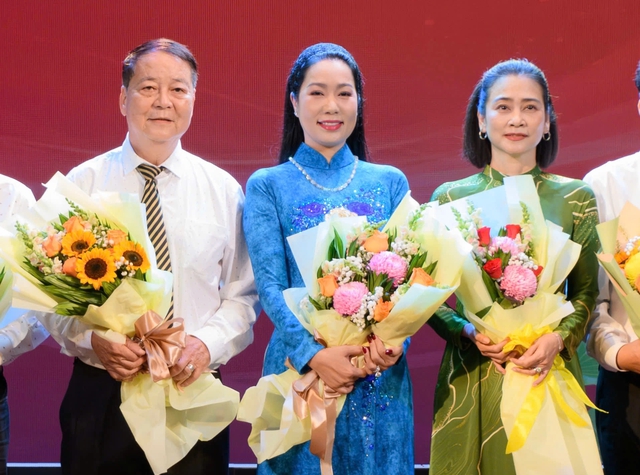 NSND Trịnh Kim Chi l&ecirc;n chức chủ tịch- Ảnh 2.