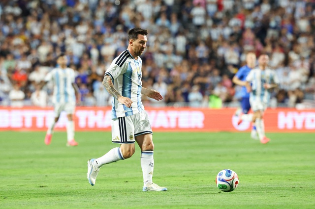 Messi thiết lập loạt kỷ lục mới sau b&agrave;n thắng cực n&oacute;ng trước thềm World Cup 2026 - Ảnh 2.