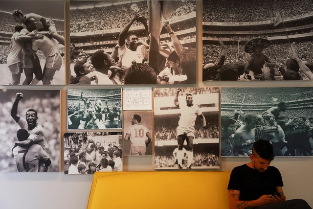 Khai mạc World Cup 2026: Khoảnh khắc đặc biệt vinh danh Pele và Maradona - Ảnh 1. Khai mạc World Cup 2026: Khoảnh khắc đặc biệt vinh danh Pele và Maradona - Ảnh 1.