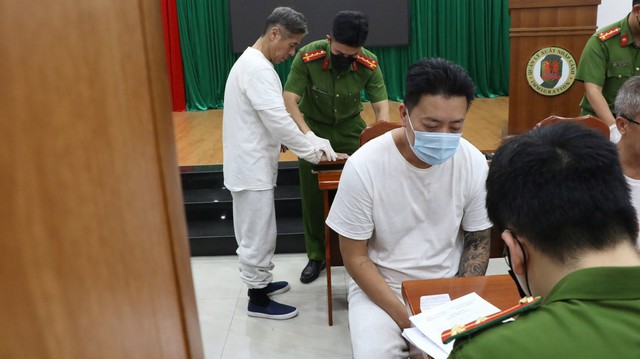 C&ocirc;ng an TP.HCM tiếp nhận 33 c&ocirc;ng d&acirc;n Việt Nam bị Mỹ trục xuất - Ảnh 3.