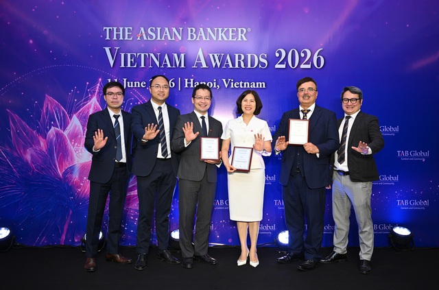 VPBank nhận 3 giải thưởng ng&agrave;nh ng&acirc;n h&agrave;ng tại Giải thưởng The Asian Banker- Ảnh 4.