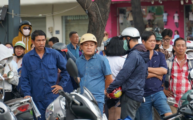 Thí sinh đánh giá đề thi văn năm nay...không quá khó - Ảnh 4.