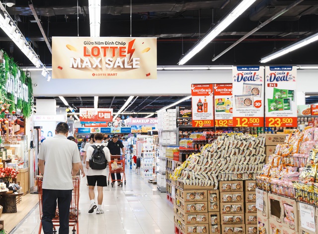 LOTTE Max Sale trở lại, ‘khuấy đảo’ mùa hè với loạt ưu đãi siêu hấp dẫn- Ảnh 1. LOTTE Max Sale trở lại, ‘khuấy đảo’ mùa hè với loạt ưu đãi siêu hấp dẫn- Ảnh 1.