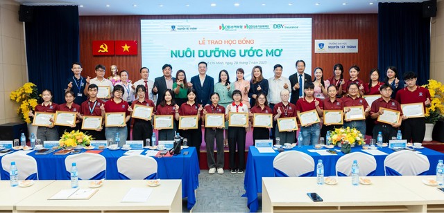 Học bổng: Điểm khởi đầu của hành trình đại học tại Trường ĐH Nguyễn Tất Thành- Ảnh 2. Học bổng: Điểm khởi đầu của hành trình đại học tại Trường ĐH Nguyễn Tất Thành- Ảnh 2.