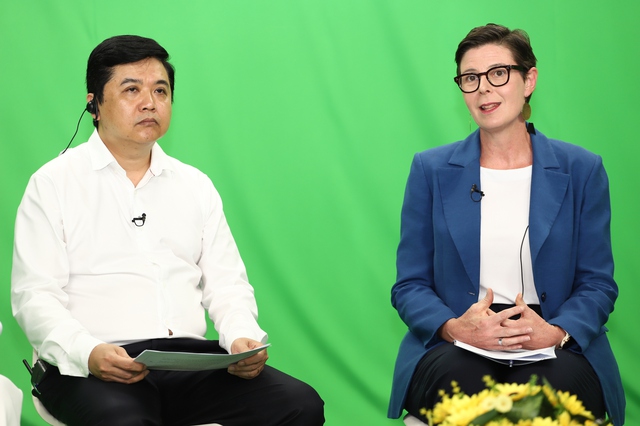 Xem xét thêm vắc xin miễn phí vào chương trình tiêm chủng mở rộng- Ảnh 1. Xem xét thêm vắc xin miễn phí vào chương trình tiêm chủng mở rộng- Ảnh 1.
