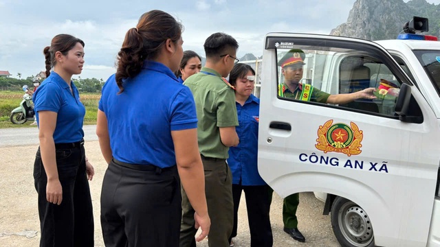 Quảng Trị: Thí sinh bị tai nạn, khâu 8 mũi trước khi vào phòng thi- Ảnh 2. Quảng Trị: Thí sinh bị tai nạn, khâu 8 mũi trước khi vào phòng thi- Ảnh 2.