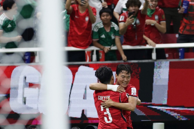 'Kép phụ' của Son Heung-min gây sốt khi vừa ốm dậy- Ảnh 2. 'Kép phụ' của Son Heung-min gây sốt khi vừa ốm dậy- Ảnh 2.