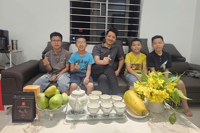 Bản giao hưởng từ l&ograve; vịt quay- Ảnh 2.