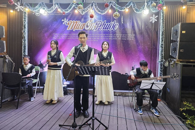 Bản giao hưởng từ l&ograve; vịt quay- Ảnh 5.